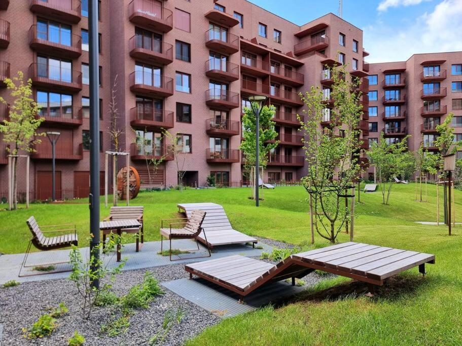 Apartment Zwirn, Free Parking, 24/7 Access Bratislava Exteriör bild